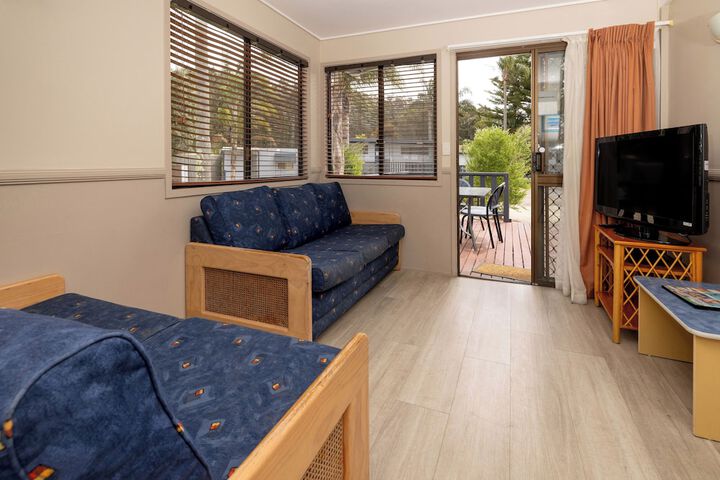 Room 42 of 118