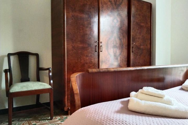 Room 18 of 57