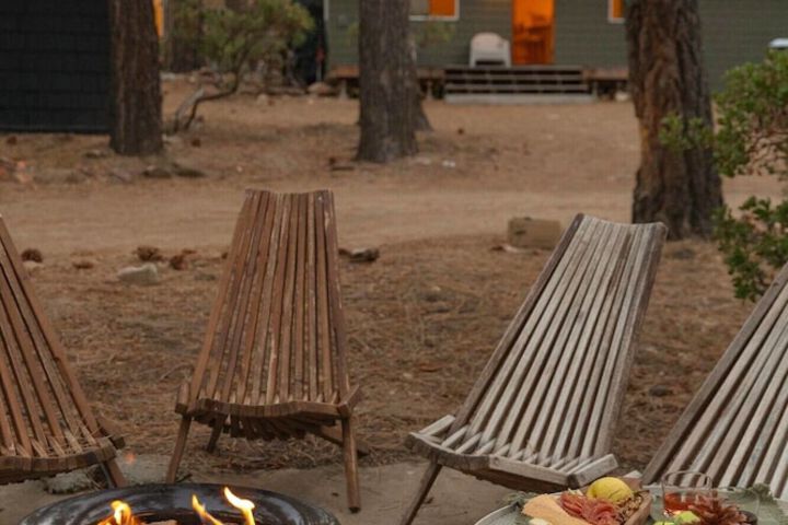 Colorado Lodge in Big Bear Lake, CA