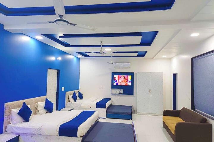 Paradise Point Resort in Jaipur
