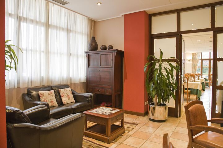 Hotel Interior 4 of 35