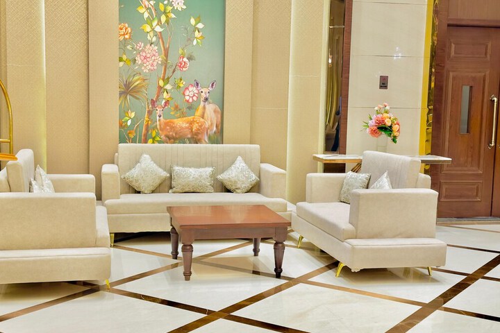 Hotel Interior 10 of 46