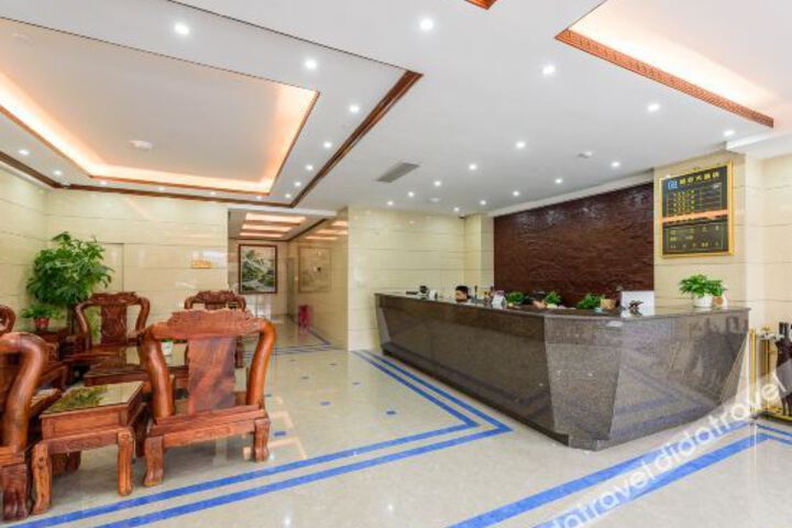 Hotel Interior 22 of 32
