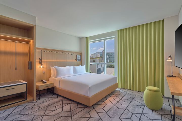 Room 18 of 41