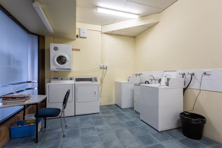 Laundry 24 of 41