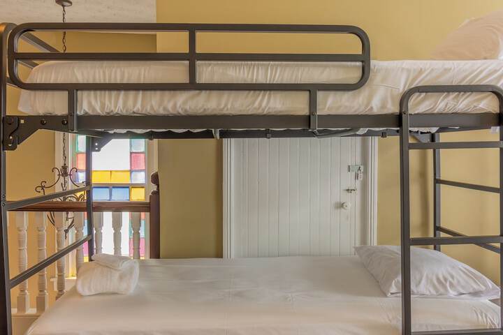 Room 19 of 55