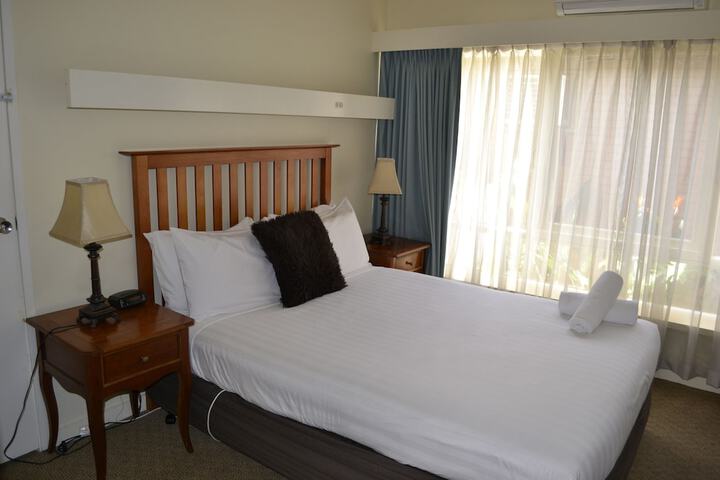 Room 8 of 41