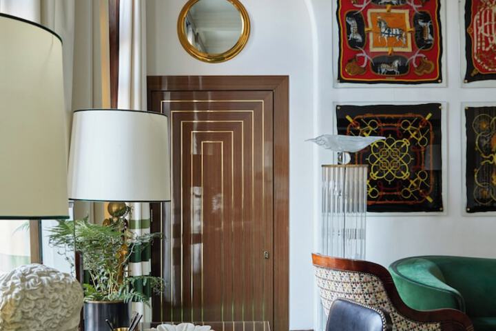 Room 71 of 229