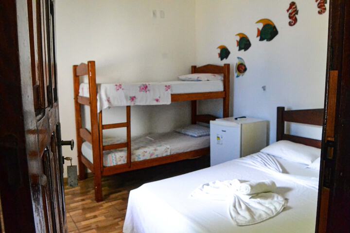 Room 4 of 42