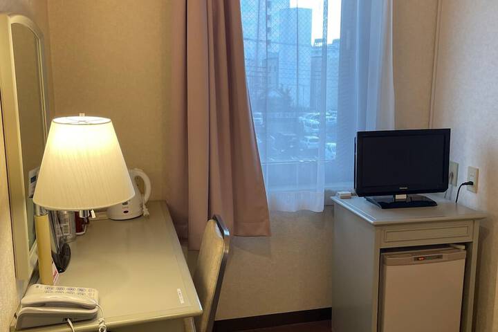 Room 20 of 44