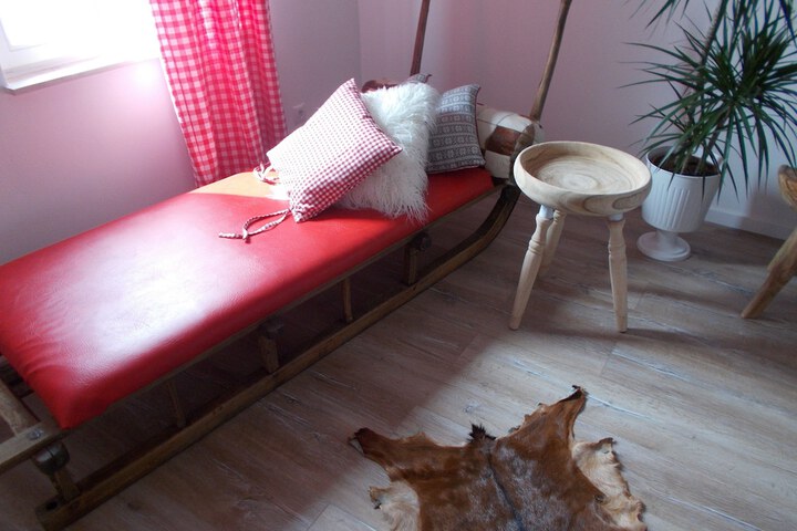 Room 17 of 63