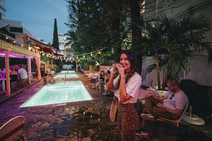 Pool 82 of 118