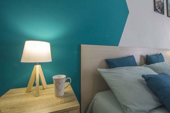 Room 122 of 182