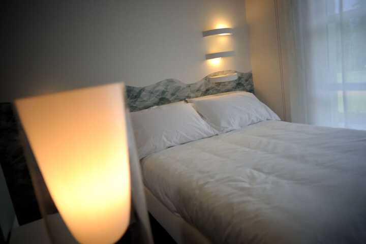 Room 10 of 52