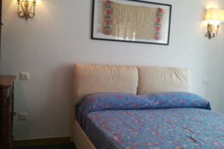Room 17 of 60