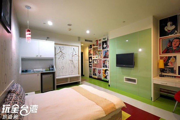 Room 6 of 58