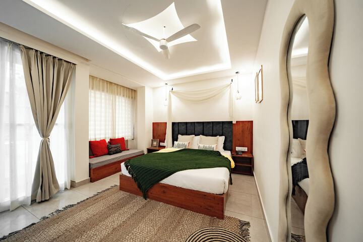 Room 16 of 35