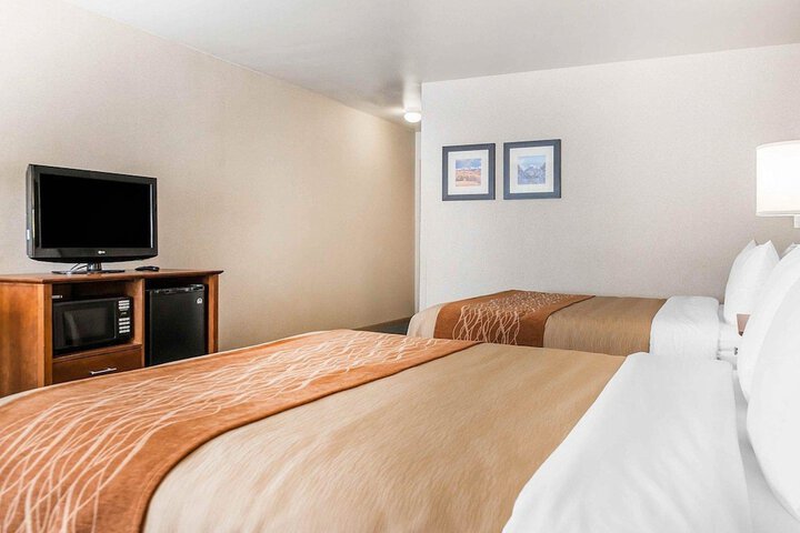 Room 10 of 41