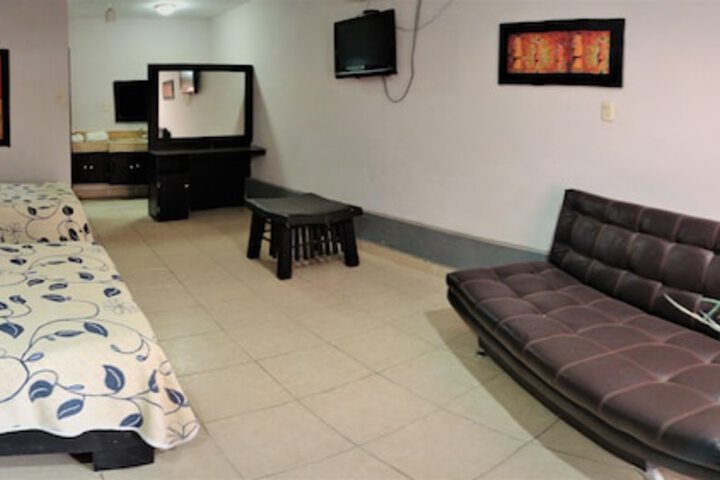 Room 26 of 37