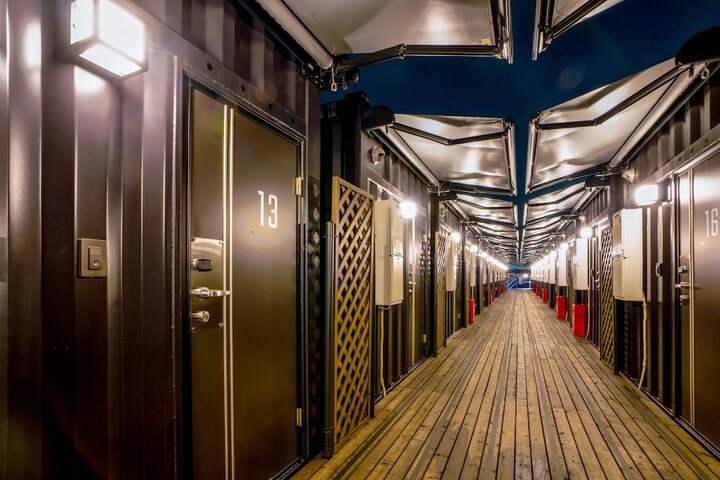 Ballroom/Hall 14 of 19