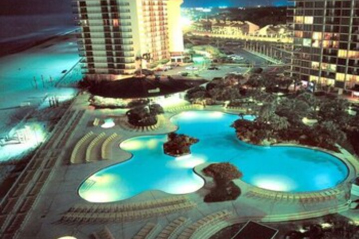 Pool 14 of 25