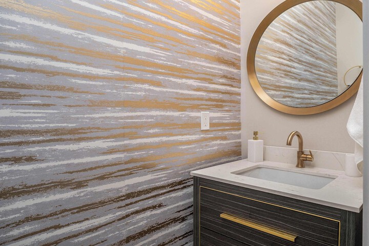 Room 16 of 33