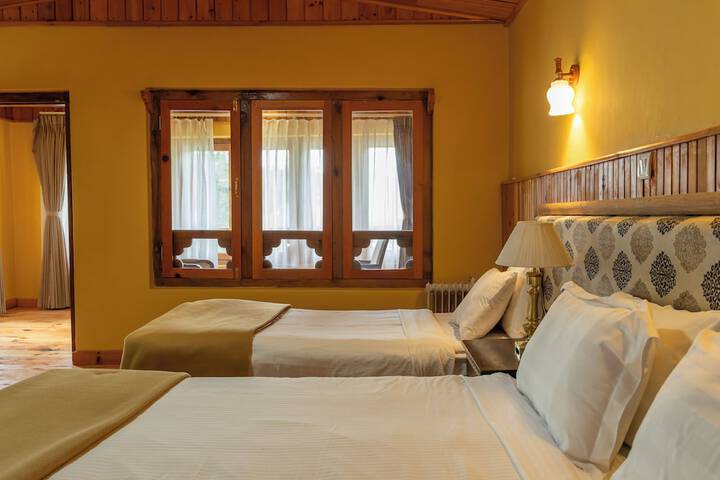 Room 35 of 140