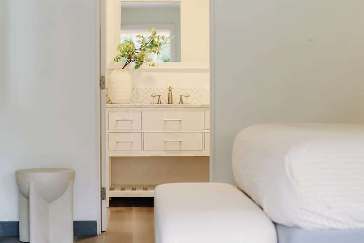 Room 6 of 31