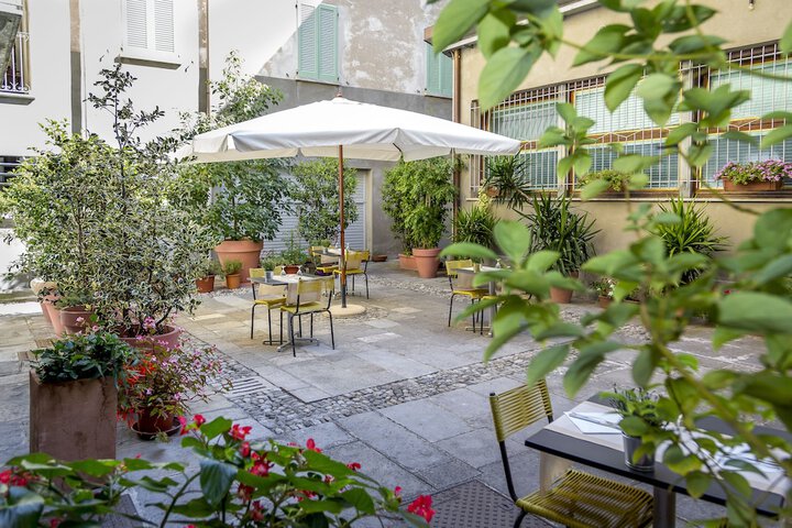 Terrace/Patio 26 of 41