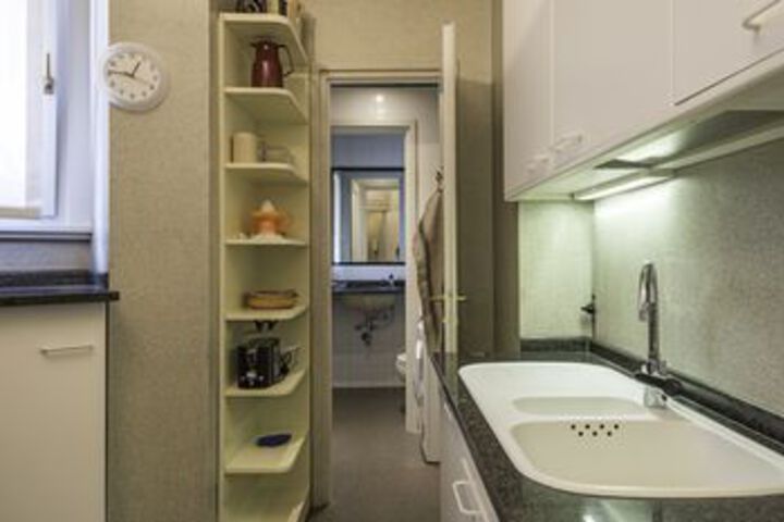 Room 19 of 28