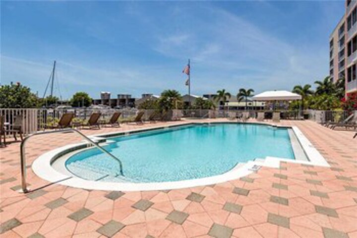 Pool 16 of 29