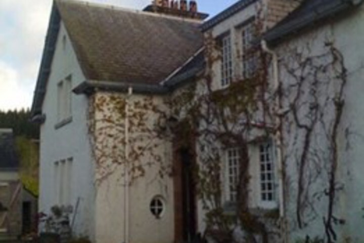 Linnmhor House