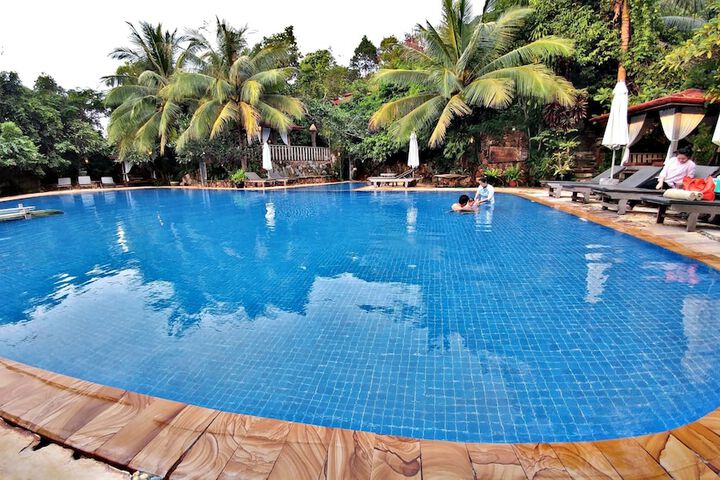 Pool 236 of 374