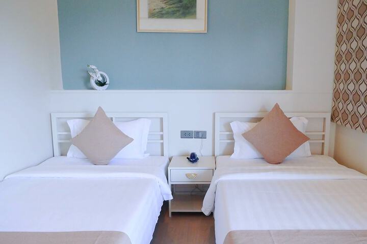 Room 21 of 81