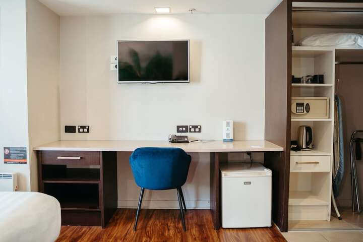 Room 29 of 99