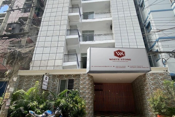 Hotel White Stone