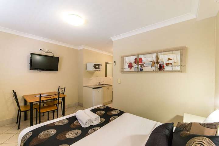 Room 3 of 24