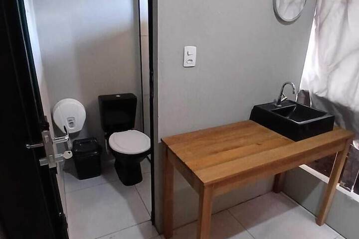 Room 40 of 61