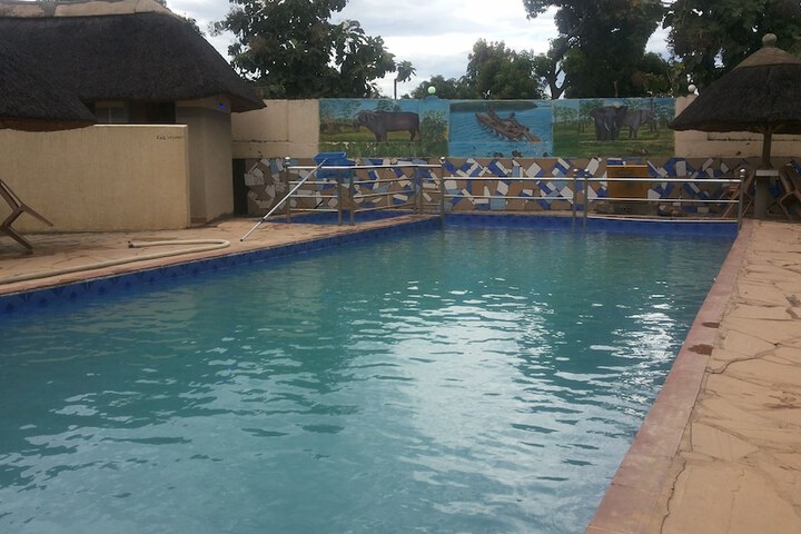 Pool 38 of 63