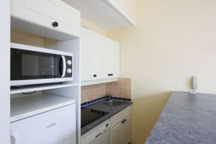 Room 106 of 228