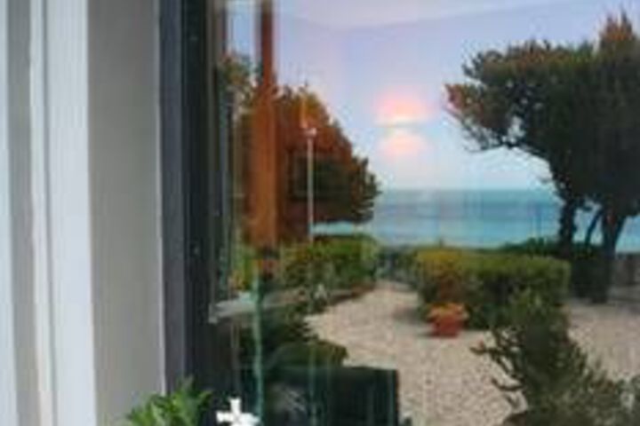 Hotel 6 of 25