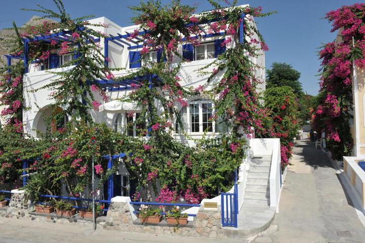 Proteas Hotel