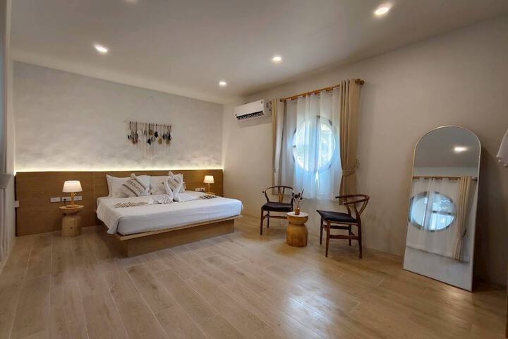 Room 78 of 214