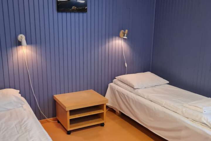 Room 17 of 94