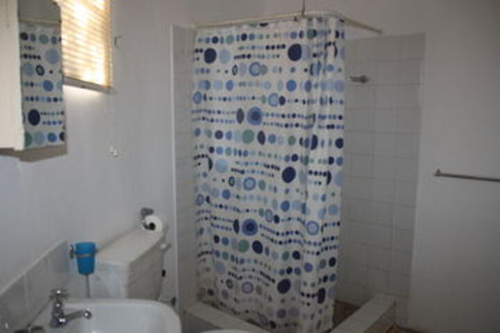 Room 2 of 46