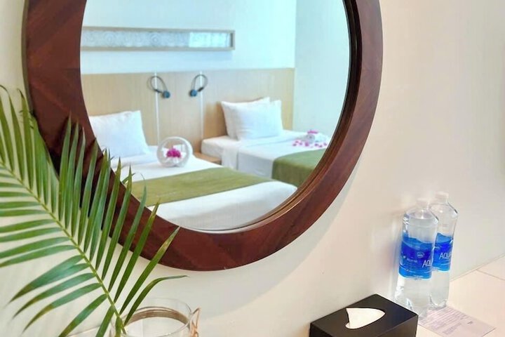 Room 25 of 180
