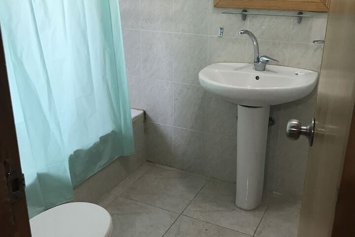 Room 7 of 17