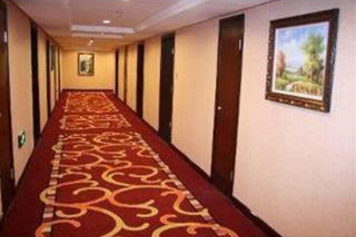 Super 8 Hotel Xian Dong Da Jie