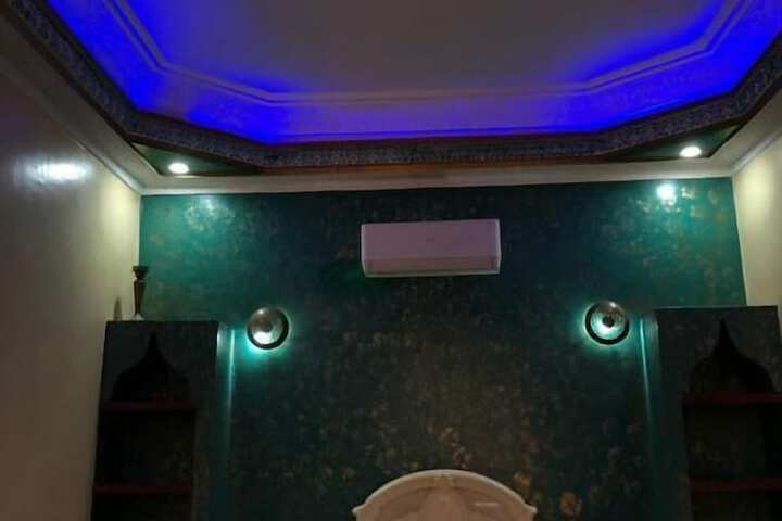 Room 30 of 96