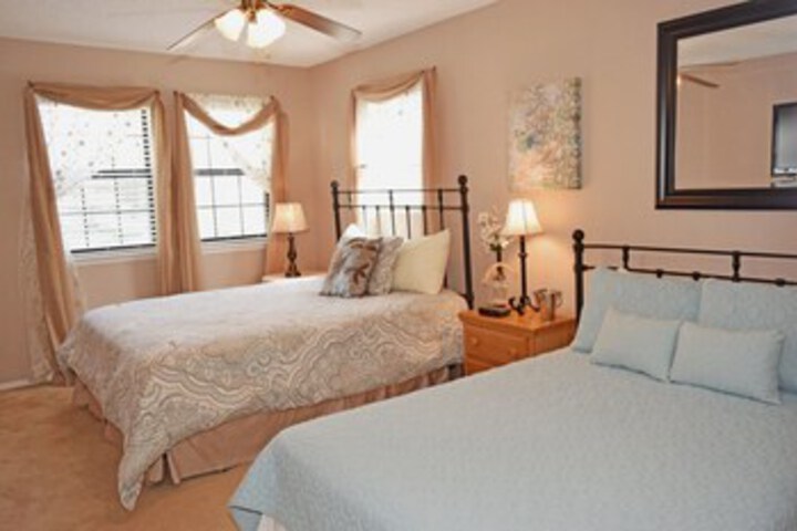 Room 18 of 23